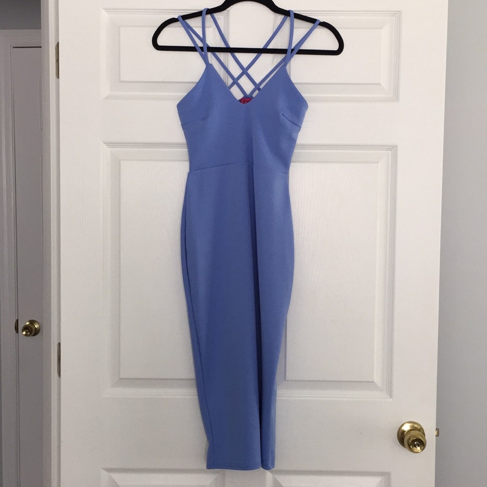 Bodycon crisscross back dress